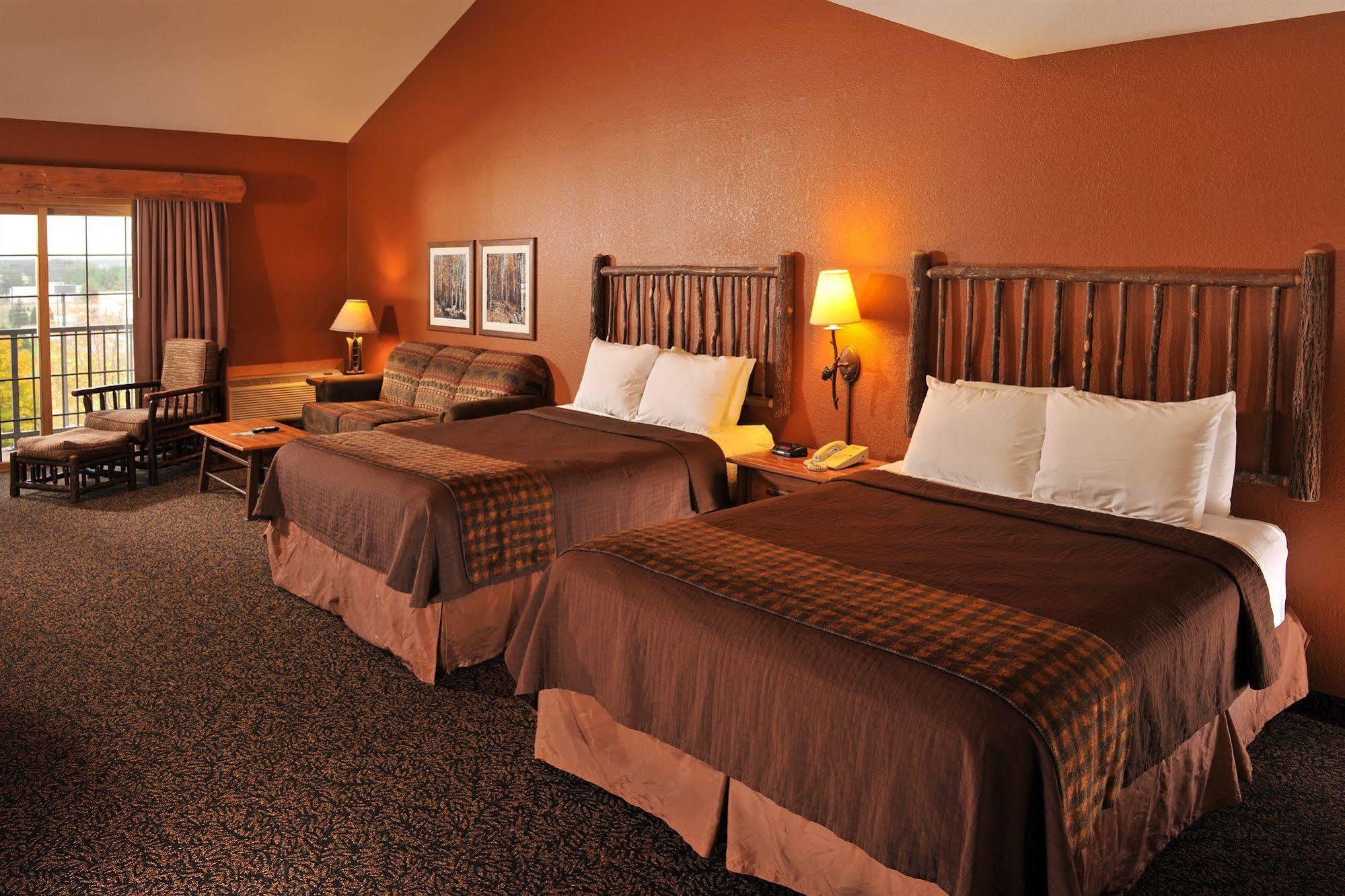 Grand Lodge Hotel Wausau - Rothschild ภายนอก รูปภาพ